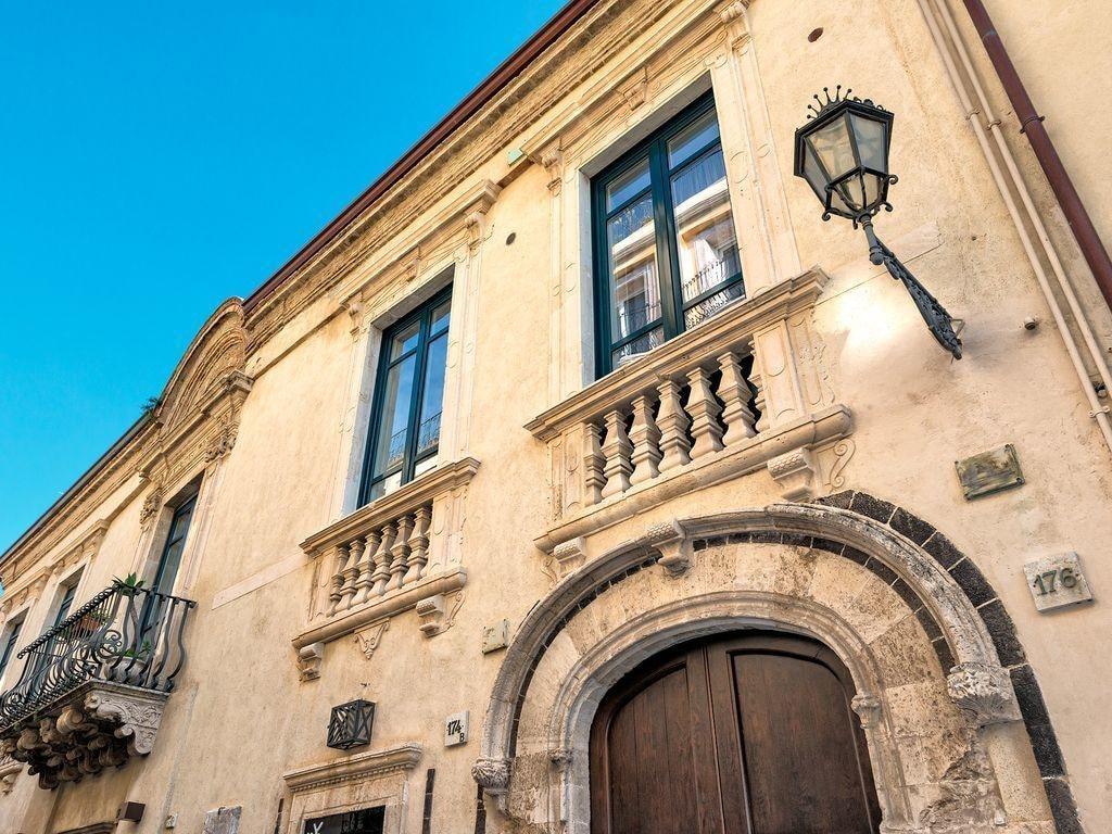 Varò Apartment Taormina Esterno foto